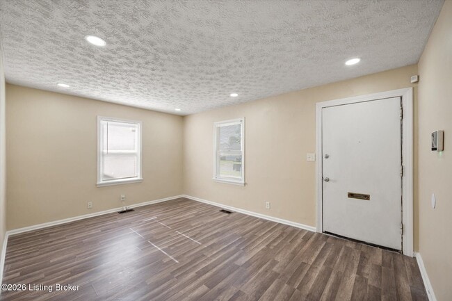 Photo - 2629 Olive St