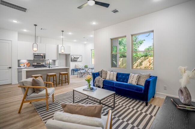 Photo - 4201 Oats St