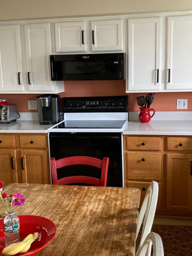 Photo - 275 North End Blvd Unit 275 N End Blvd  B12