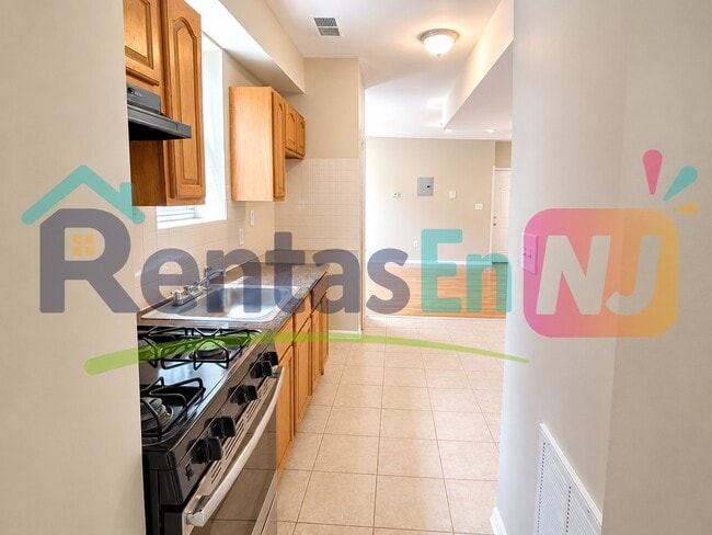 Photo - 210 N 15th St Unidad 4