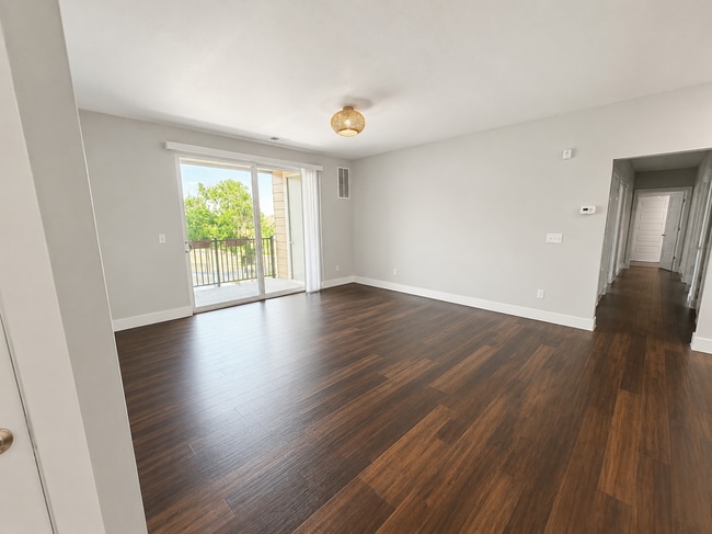 Building Photo - 15274 W 64th Ln