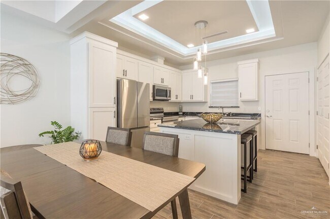 Photo - 13 Taxco Ct Unit 4