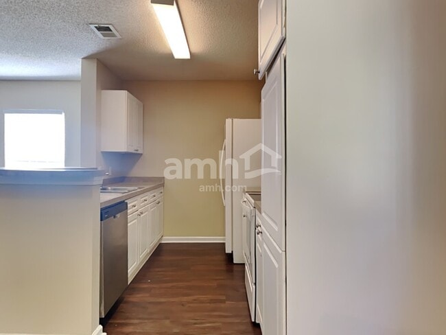 3011 Mapleleaf Drive