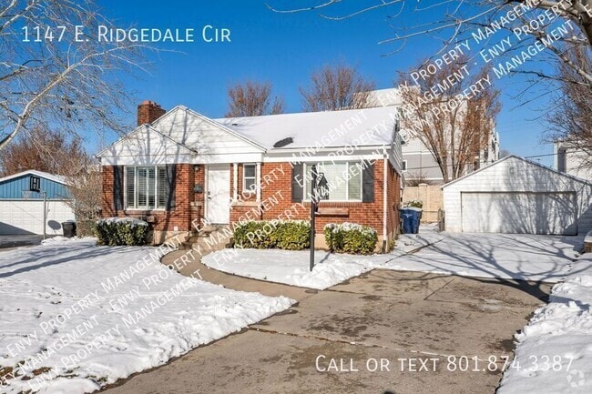 Building Photo - 1147 E Ridgedale Cir Rental