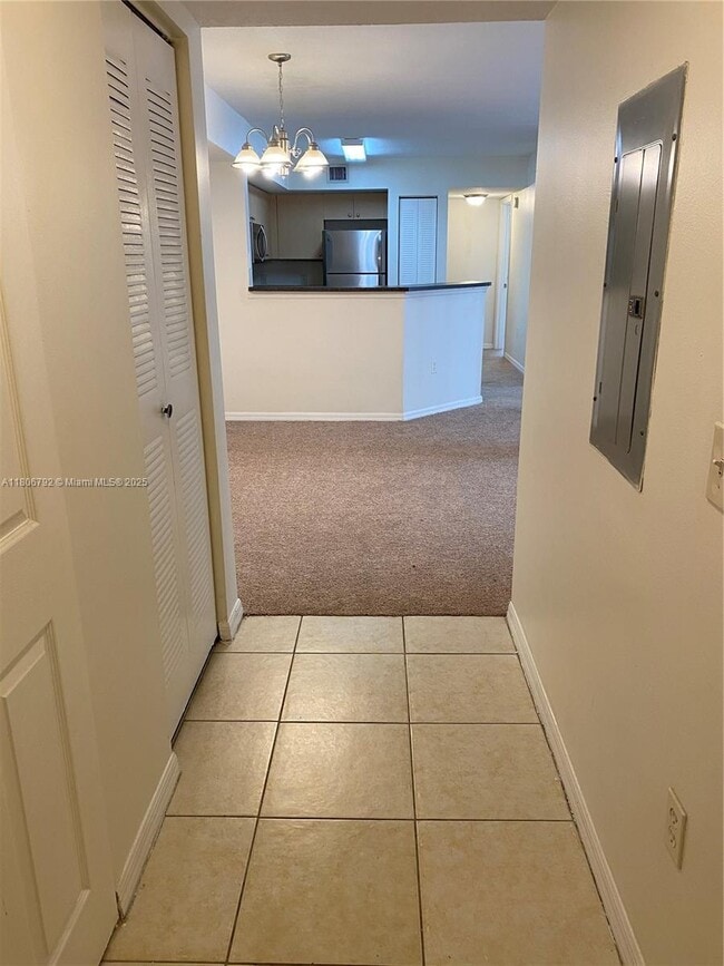 Building Photo - 4151 San Marino Blvd Unit 207 Rental