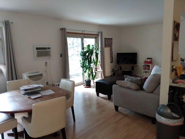 Photo - COZY 2 Bed 1 Bath Condo in North Boulder!