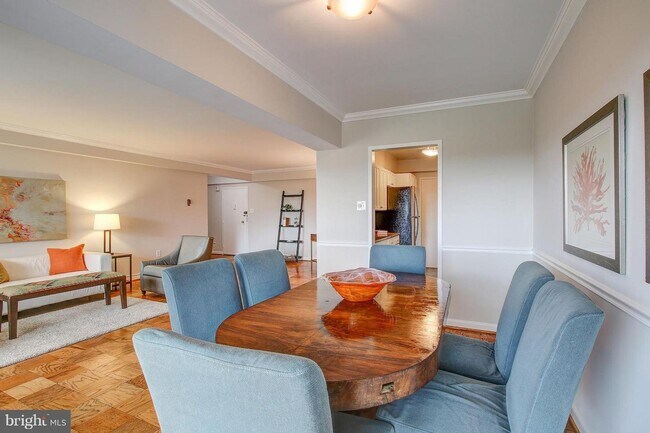 Photo - Wesley Heights Two Bedroom, Two Baths, Fur...