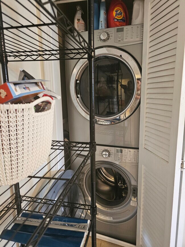 Photo - 74 Dunboy St Unidad 2