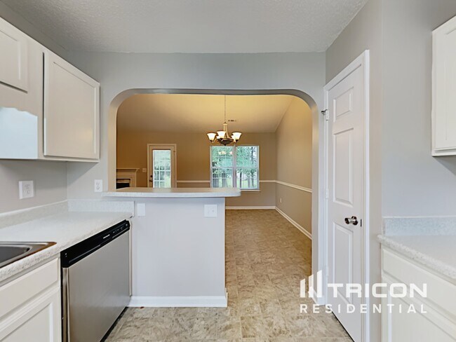 Photo - 1026 Summit Hills Dr