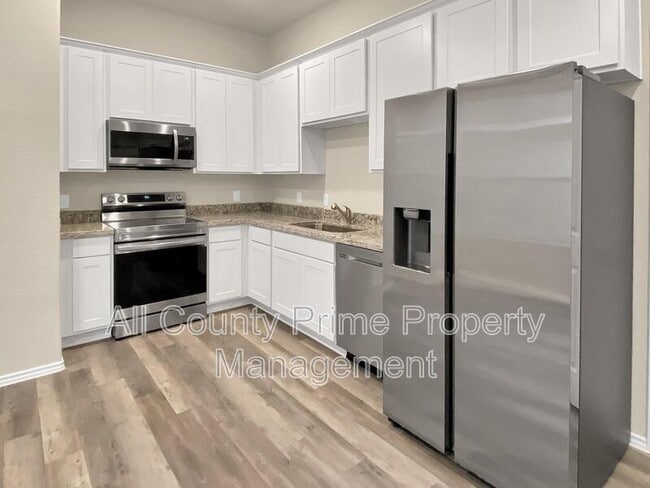 Photo - 11593 Persimmon St