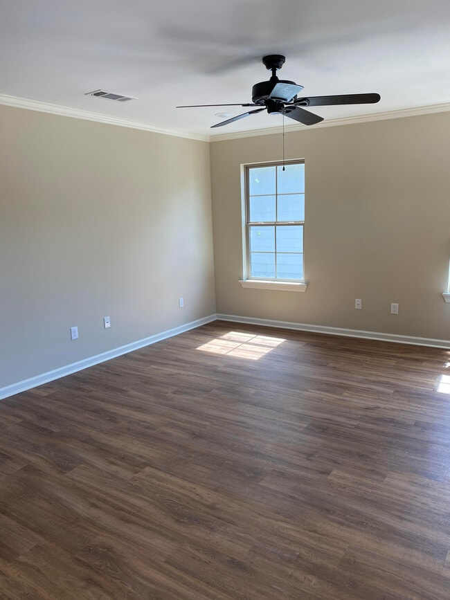 Photo - Fox Creek Townhomes Unit B