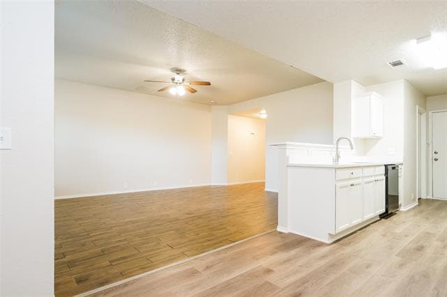 Photo - 111 Oakhurst Dr