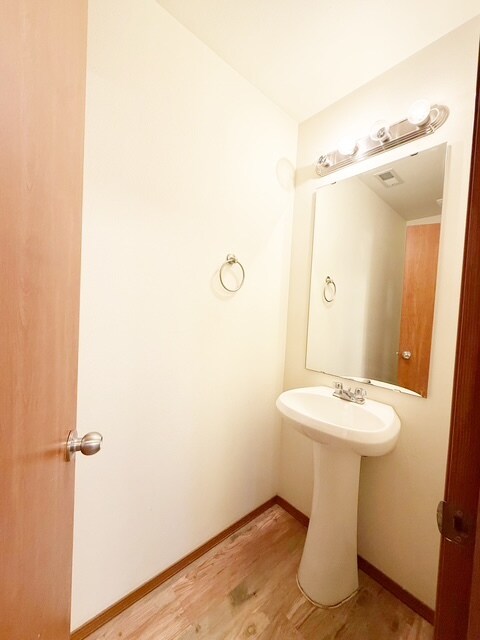 Photo - 4316 Wigeon Ave SW