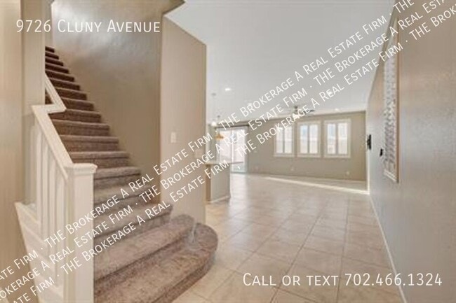 Photo - 9726 Cluny Ave
