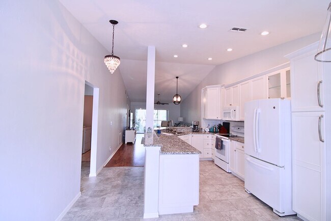 Photo - FURNISHED LONG TERM OR SEASONAL RENTAL WAL...