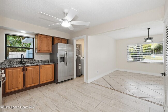 Photo - 2319 Ruffner Rd