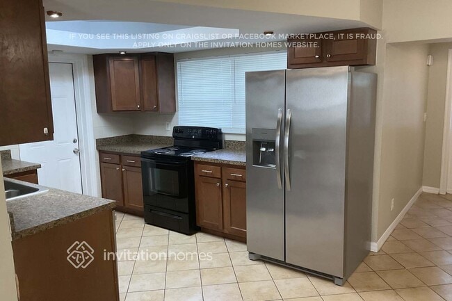 Photo - 7770 54th St N