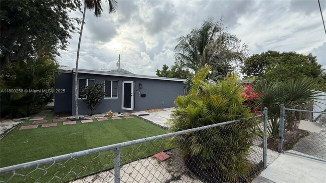 Photo - 5830 NW 7th Ct House