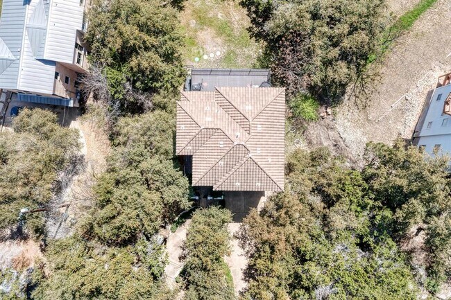 Photo - 13803 Lakeview Dr