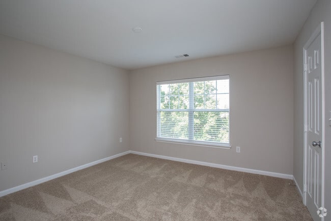 2BR, 2BA - 1,085 SF - Springfield