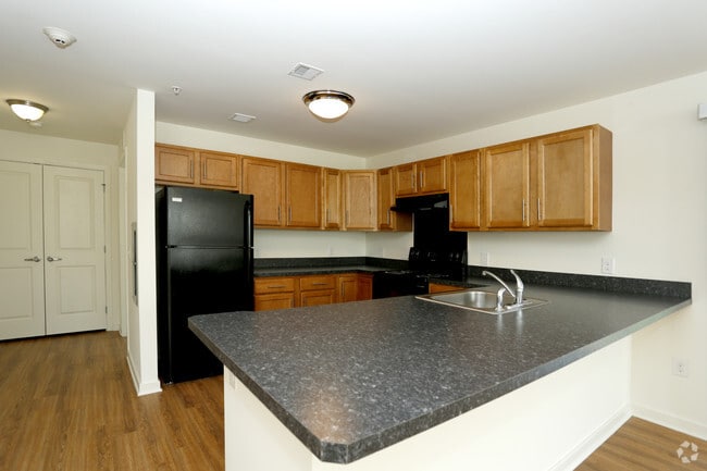 Three Bedroom/Kitchen