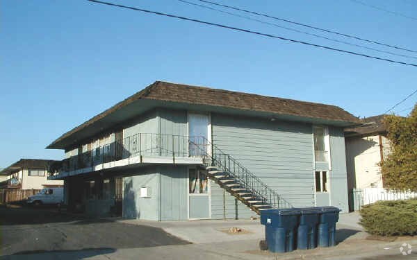 Photo - 1112 W 5th St