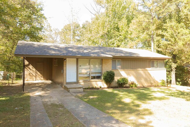 Photo - 26 Greenway Dr House