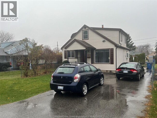 Photo - 2629 Meldrum Rd