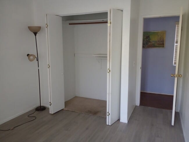 Photo - 202 Armstrong Dr