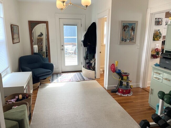 Photo - 69 Cherry St