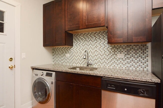 Photo - 550 Chestnut St Unidad 302