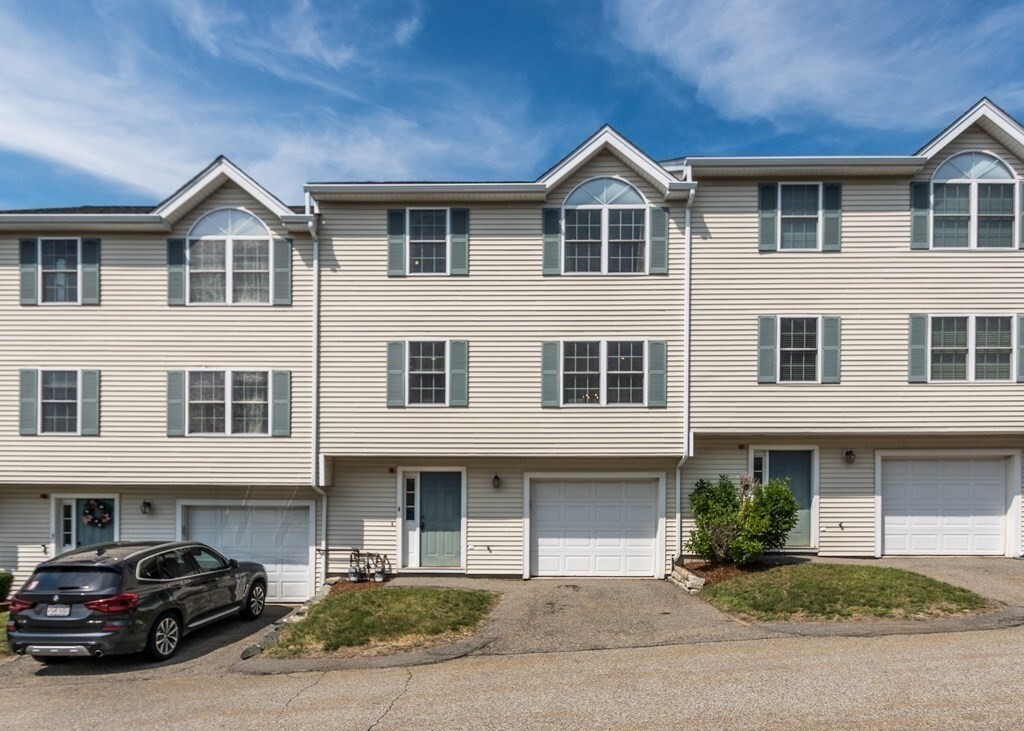 Photo - 1005 Trapelo Rd (Waltham, MA)