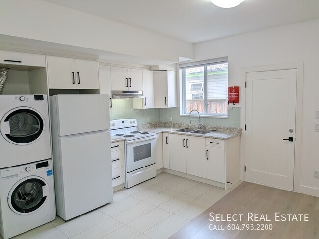 Photo - 419 5th Ave