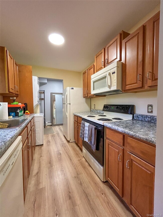 Photo - 5 Loudon Dr Unit 9