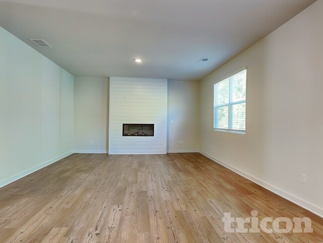 Photo - 5254 Mulberry Crk Wy