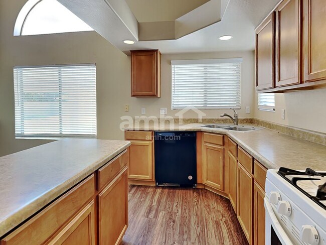 Photo - 4817 W Pedro Ln