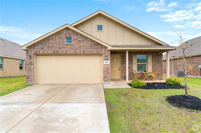 Building Photo - 1604 Helmoken Falls Dr Rental