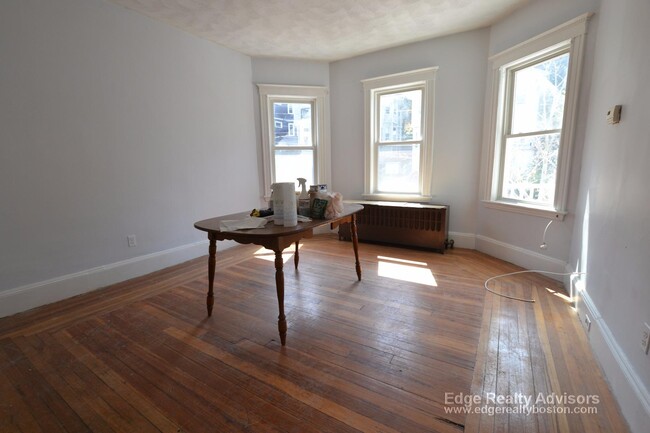 Photo - 6 Langley Rd Apartments Unit 2