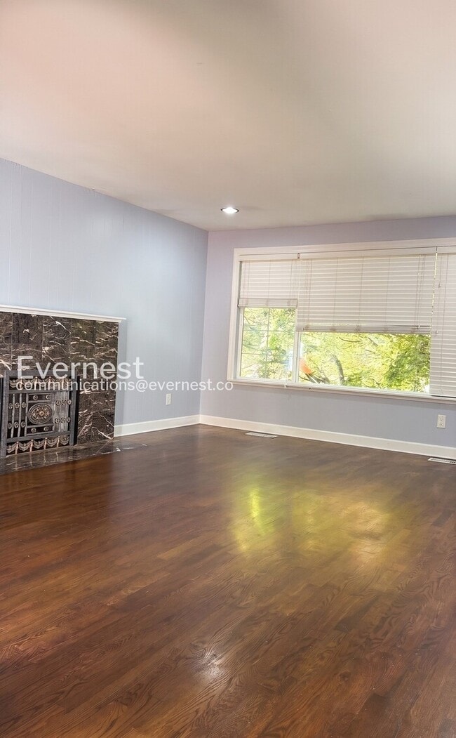 Photo - 4907 241st St SW