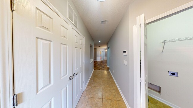 Photo - Spacious 2Bed/ 2Bath Condo With Office and 1-Car Garage - Bartram Park - Available NOW!