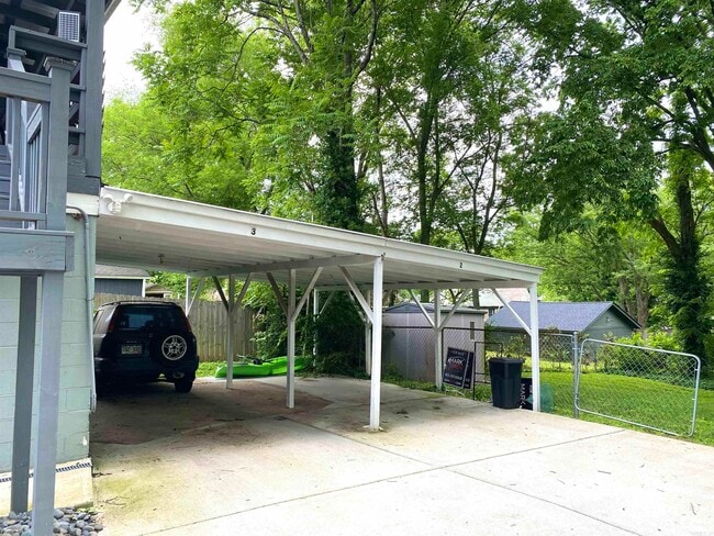 Photo - 1305 Stratford Ave