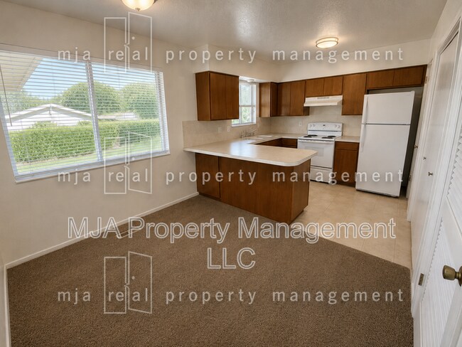 Photo - 1428 W 300 N Unit 07