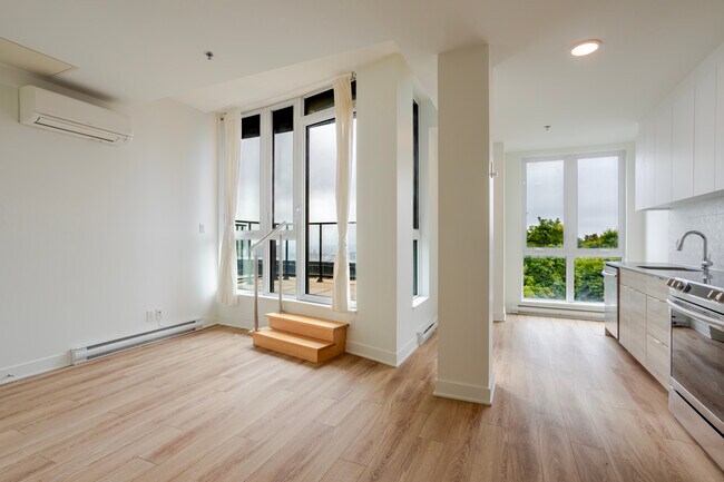 Photo - Le 1750 Cedar