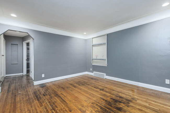 Photo - 13881 Carlisle St