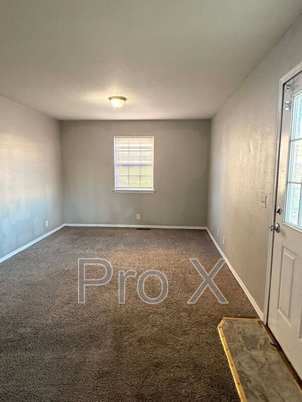 Photo - 4557 E Zora St Unidad Apt C