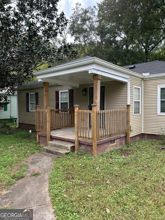 Building Photo - 2133 Blayton Ln SE Rental