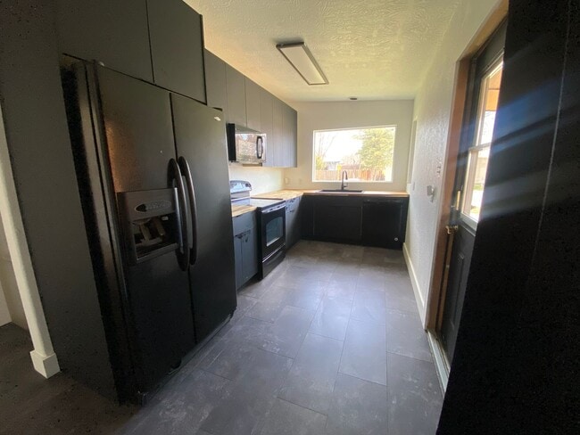 Photo - Spacious 4-bedroom home on NW side of Great Falls, MT