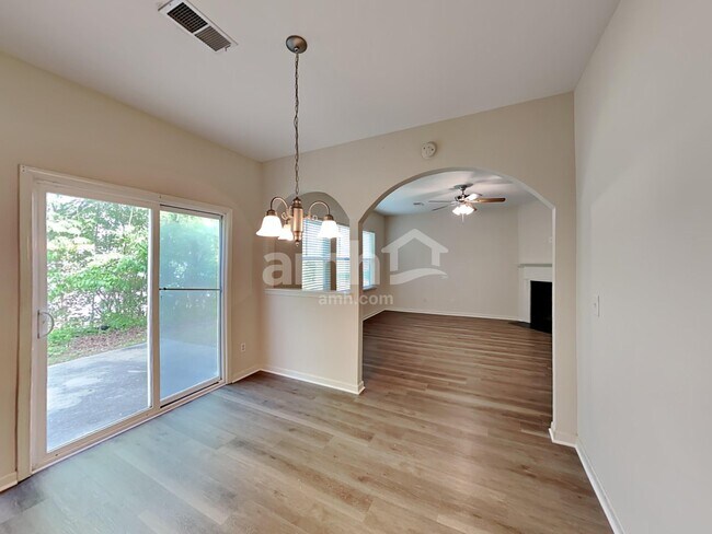 Photo - 1637 Bradmere Ln