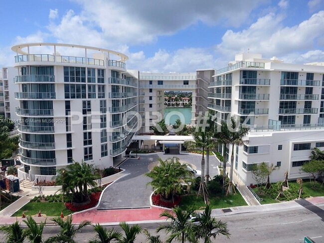 Building Photo - 6610 Indian Creek Dr Unit 104 Rental