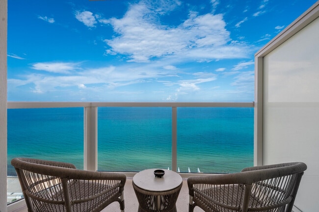 Photo - 4343 Collins Ave Unit SI ID1540452P